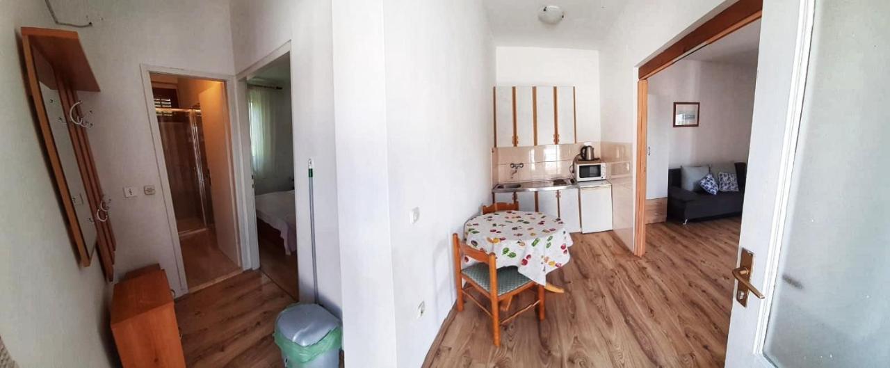 Apartmani Leon Biograd Na Moru Dış mekan fotoğraf