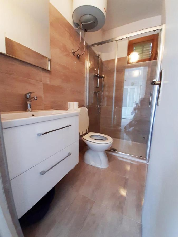 Apartmani Leon Biograd Na Moru Dış mekan fotoğraf